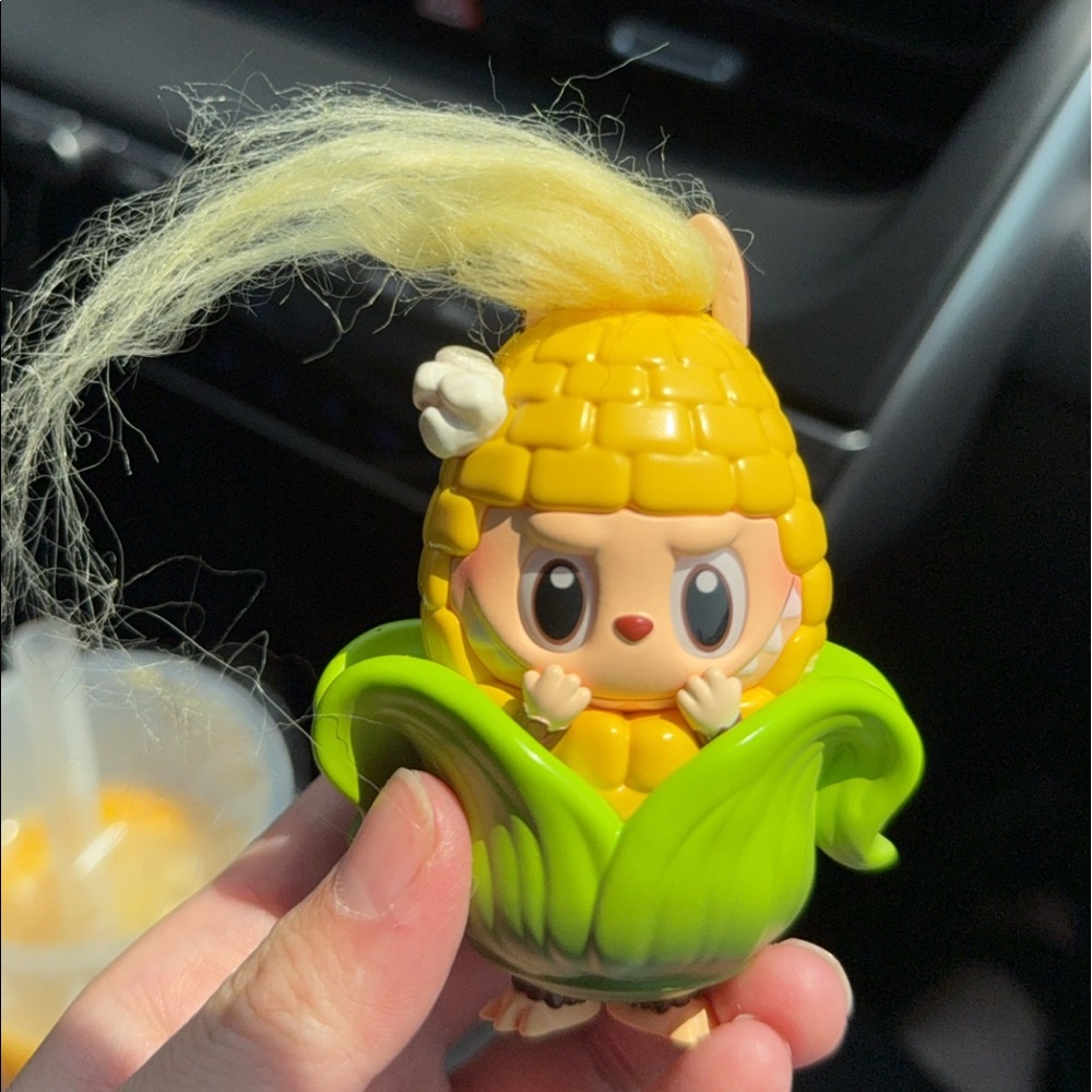 Wacky Mart the monsters Corn